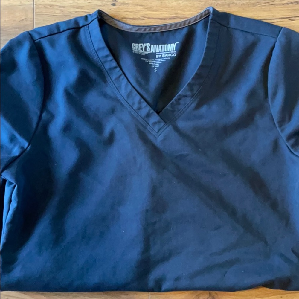 Scrub top greys anatomy